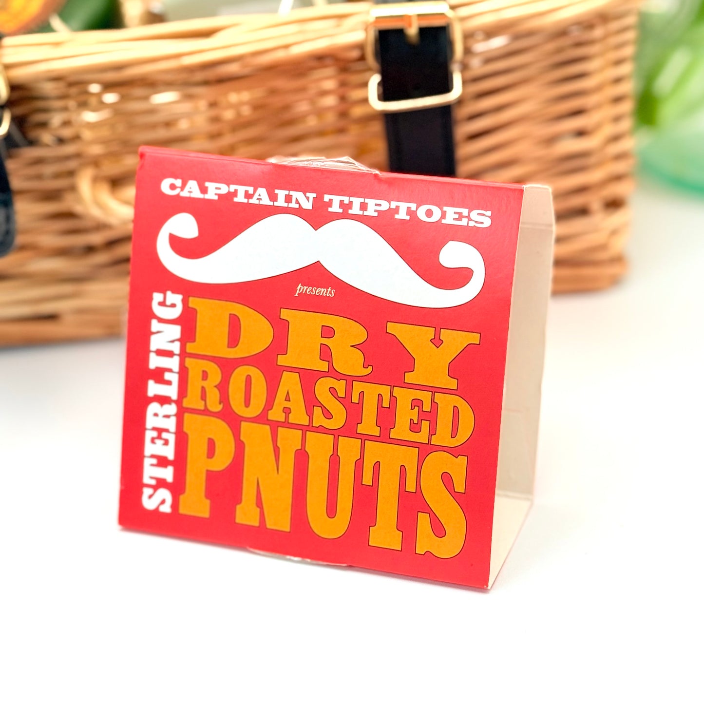 Dry roasted peanuts